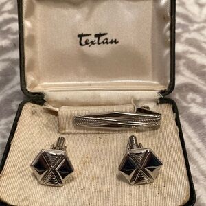 Vintage Tex tan cuff links and tie pin